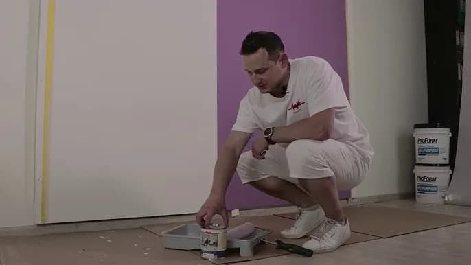 Czego nie malować farbą kryjącą? 7 powierzchni do unikania