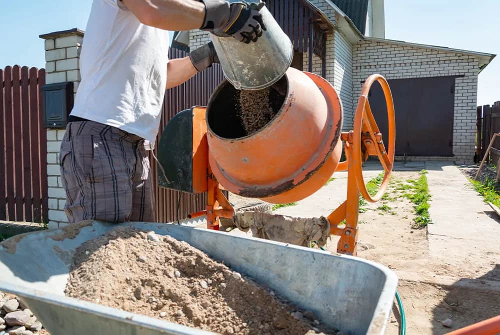 Jak się robi beton: uniknij najczęstszych błędów i oszczędzaj czas